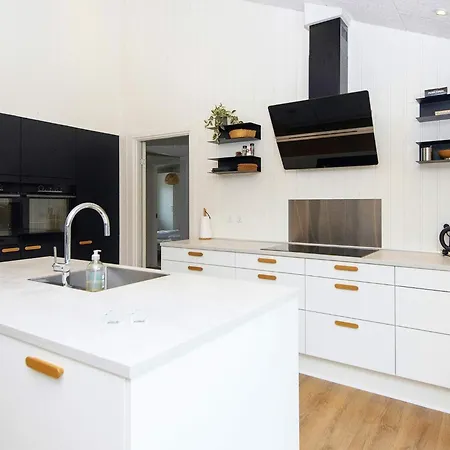 14 Person In Ebeltoft-by Traum *