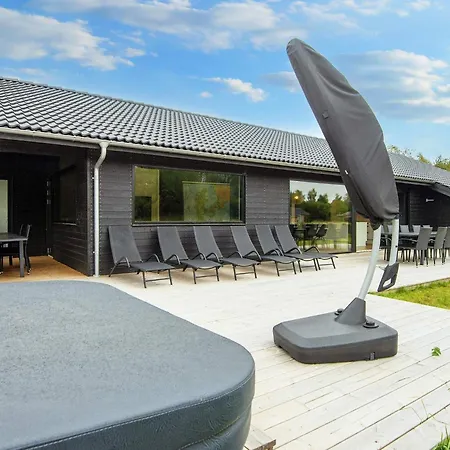 14 Person In Ebeltoft-by Traum *